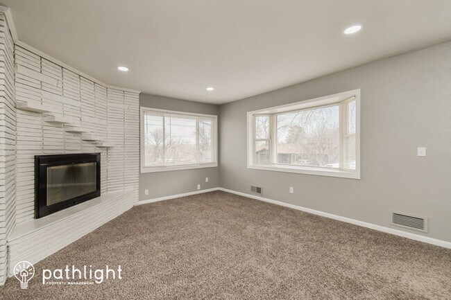 Building Photo - 20 El Sereno Drive, Colorado Springs, CO, ...