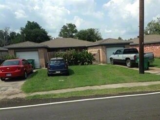 Primary Photo - Verhalen Duplexes