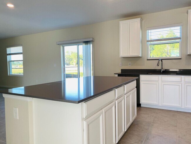 Foto del edificio - Awesome House at Sawgrass Bay for Rent