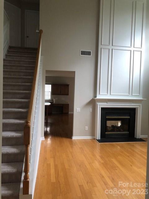 Foto del edificio - Spacious 5-Bedroom, 3-Bathroom Home Ideal ...