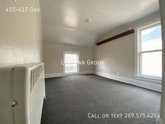 Foto del edificio - 415-417 Oak-