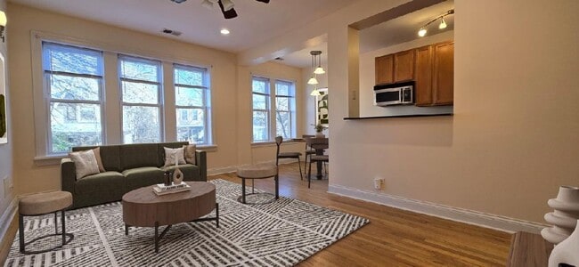 Building Photo - 6812 N Wayne Ave