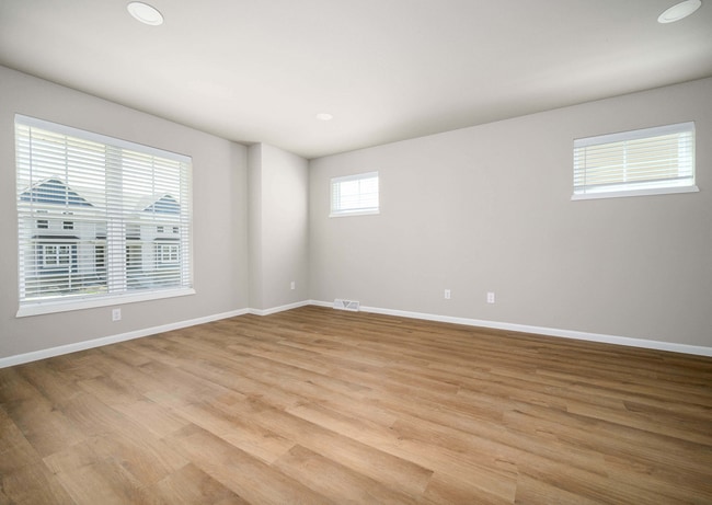 Building Photo - 1710 Star Light Dr
