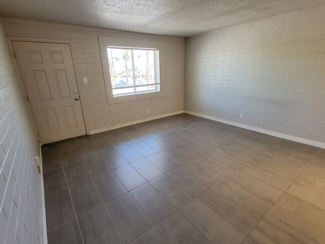 Foto del edificio - 608 N 9th St