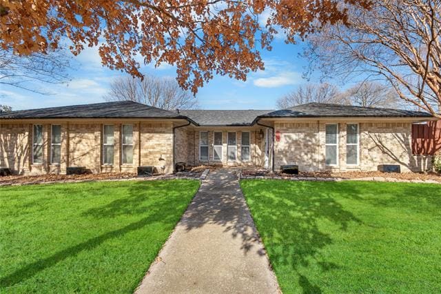 Building Photo - 609 Lake Ridge Dr