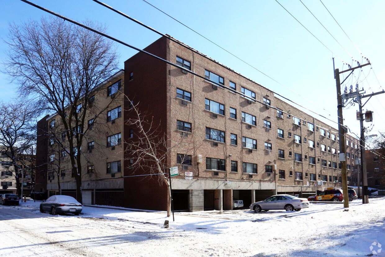 Foto del edificio - 6726 N Sheridan Rd