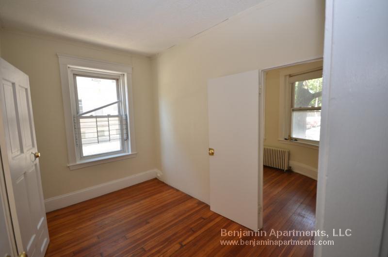 Primary Photo - 128 Allston St