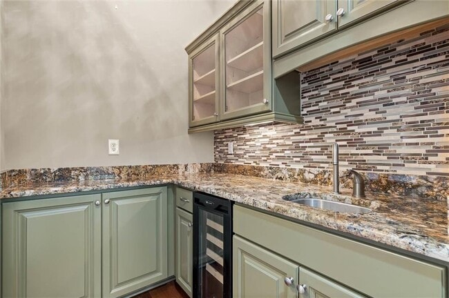 Building Photo - 7691 Sweetgum Ct