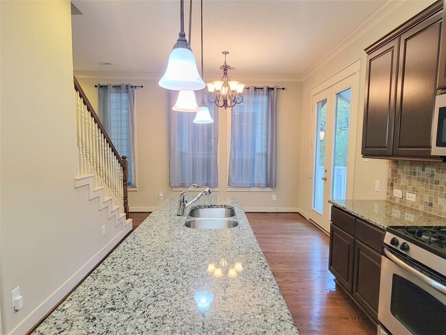 Foto del edificio - 1237 Hobbs Reach Ln