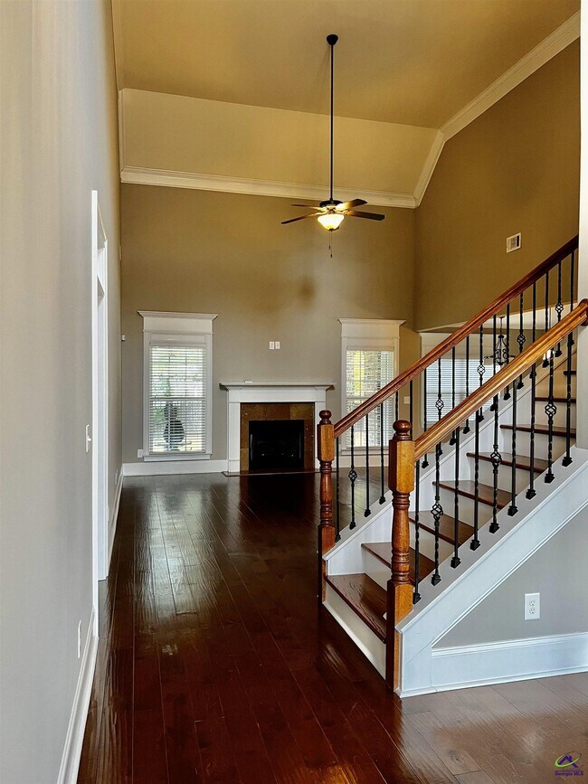 Building Photo - 609 Cannock Ct