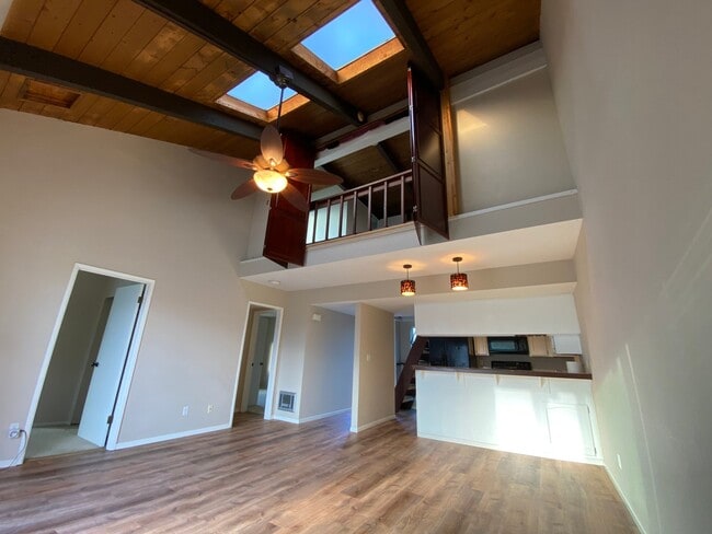 Foto del edificio - 4030 Haines St