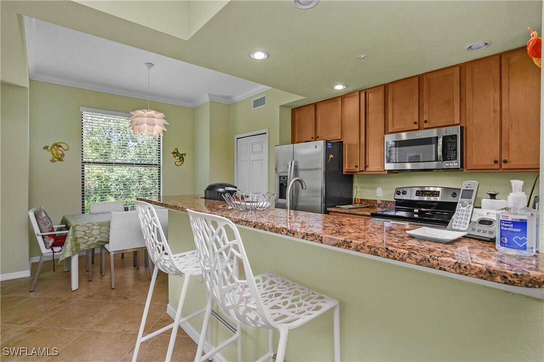 Building Photo - 9832 Venezia Cir