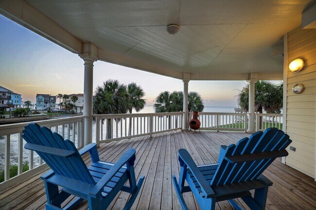 Foto del edificio - 22621 Bay Point Dr