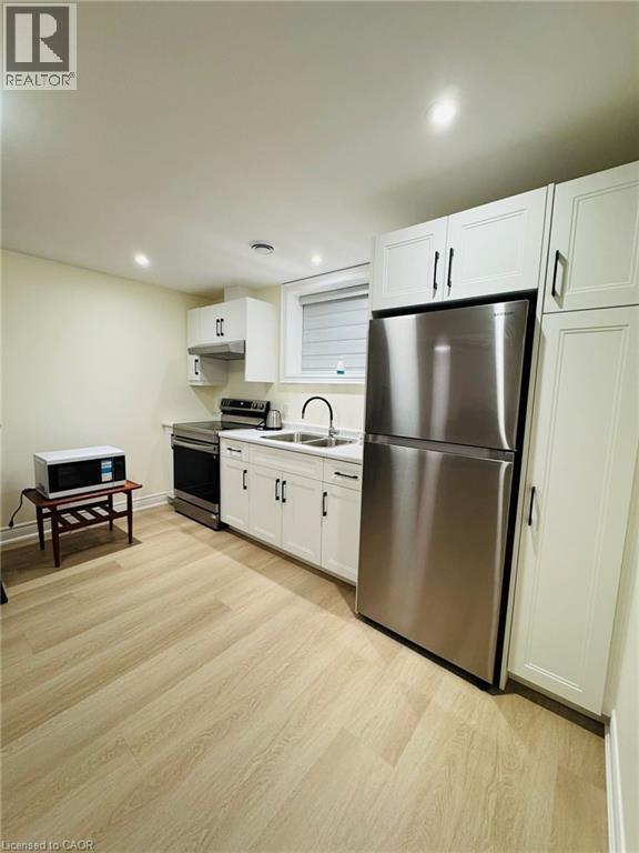 Building Photo - 8901 Angie Dr