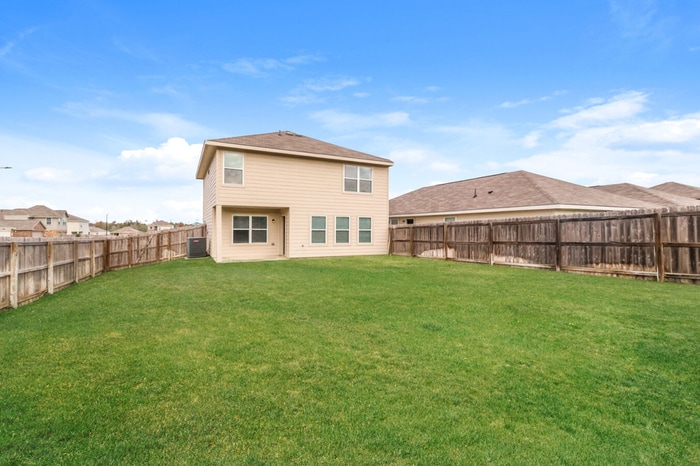 Building Photo - 2100 Mossy Creek Ct