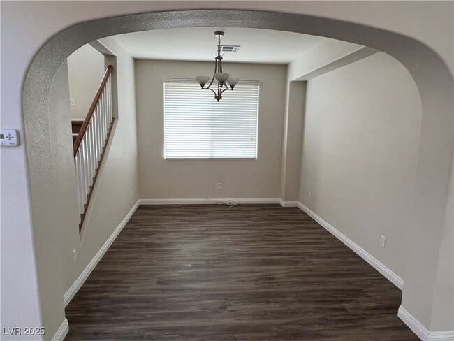 Building Photo - 1625 Yellow Tulip Pl