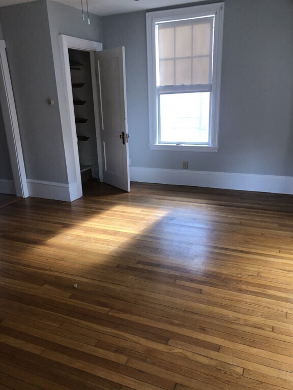 Foto del edificio - 20 Crescent Ave