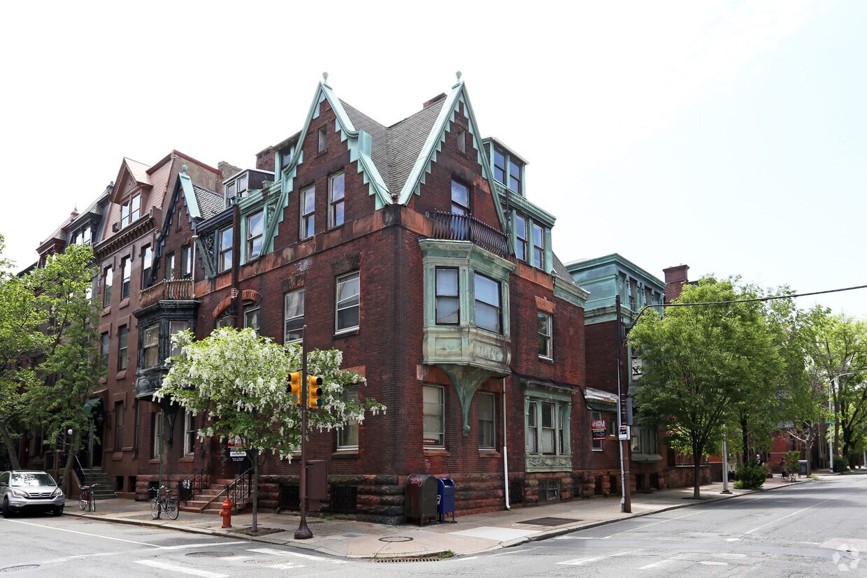 Foto principal - 2134 Spruce St