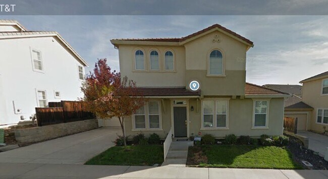 Foto del edificio - Folsom-Enclave Development 2 Story Wood Floors - 2 Car Garage