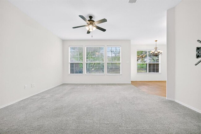 Foto del edificio - 2632 Century Park Blvd