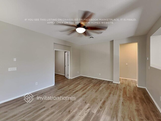 Foto del edificio - 19167 W Monroe St