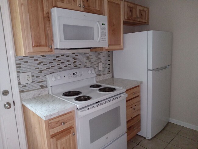 Foto del edificio - 4201 W Bethany Dr