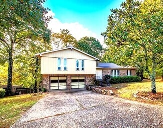 Building Photo - 12805 Rivercrest Dr