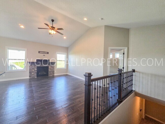 Foto del edificio - 3 Bed 2 Bath Home in Adel with a 3-Car Garage