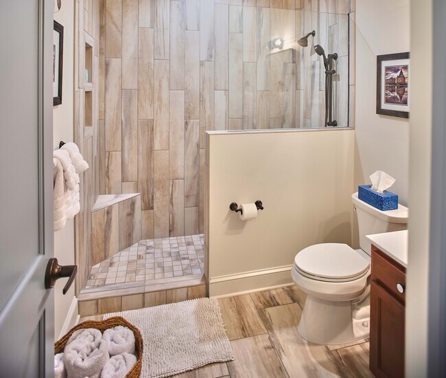 Foto del edificio - 121 E Water St