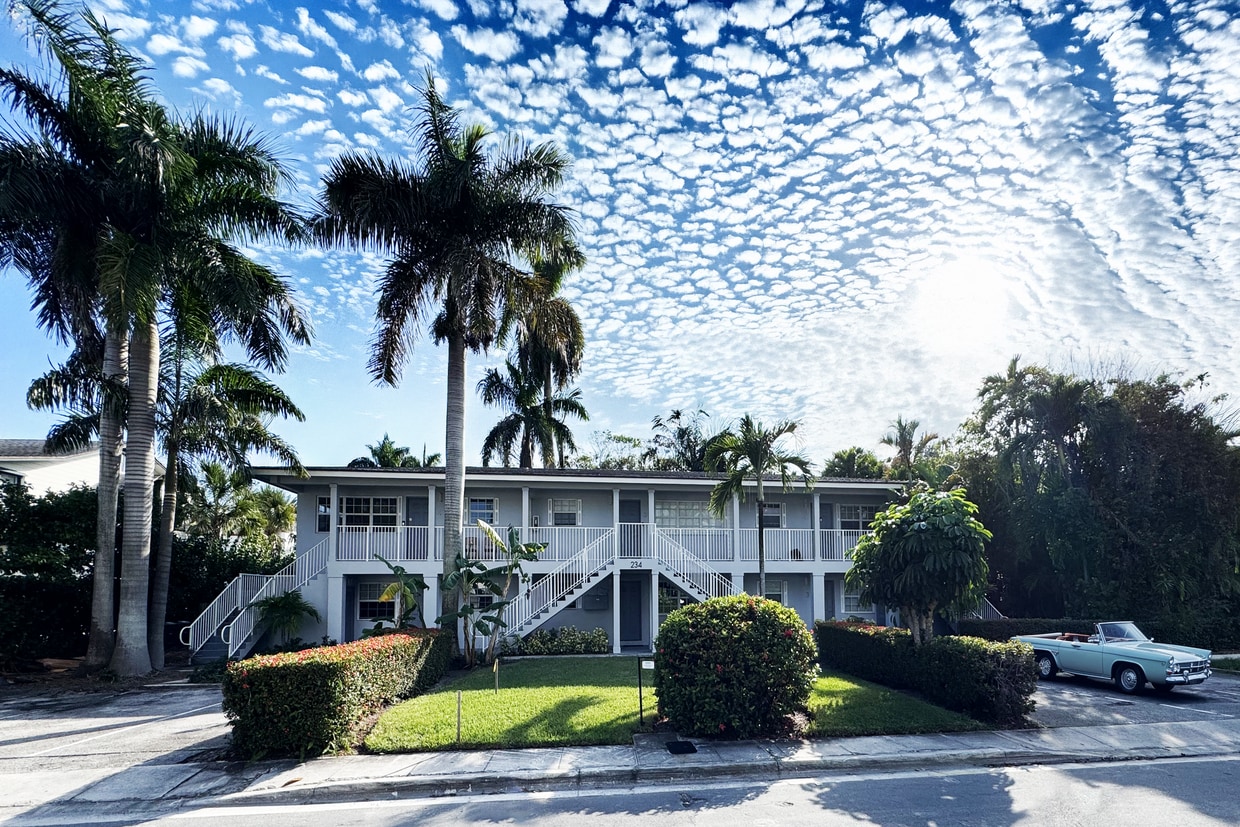 Photo - 234 Oleander Ave (Palm Beach, FL)