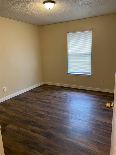 Foto principal - 139 Elm St