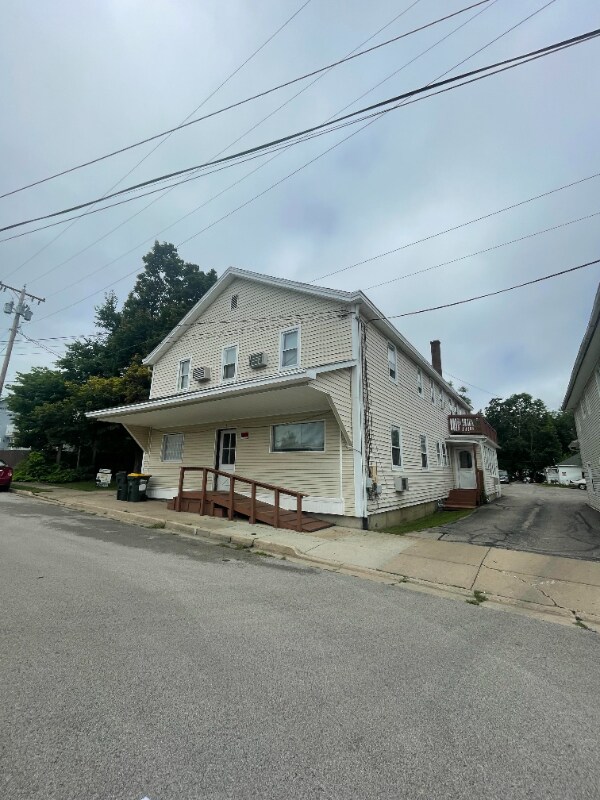 Foto principal - 117 Sycamore St