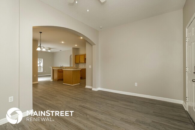 Building Photo - 447 Danube Dr