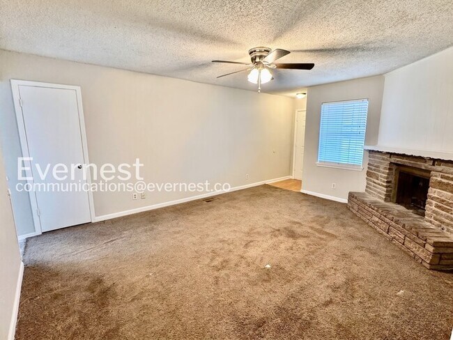 Foto del edificio - 3BD/1BA HOME IN BROKEN ARROW! / AVAILABLE NOW!