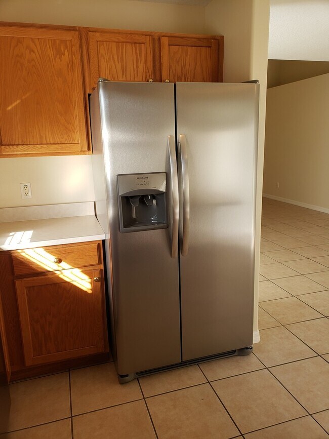 Foto del edificio - $1495.00 - 3/2/1 - Duplex - Lease Break Sp...