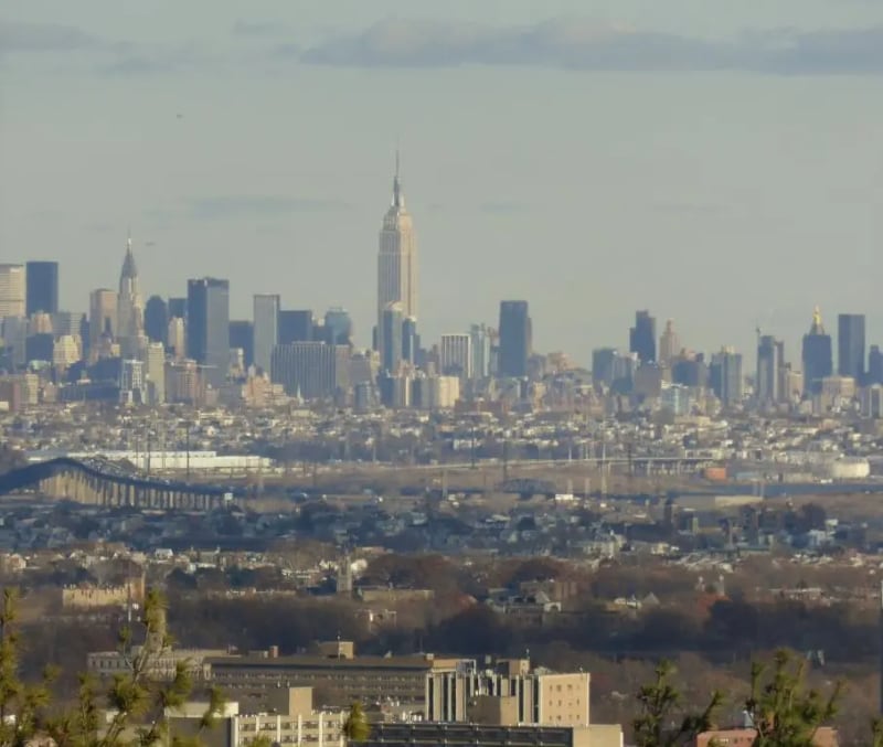 Primary Photo - 22 Mountain Way