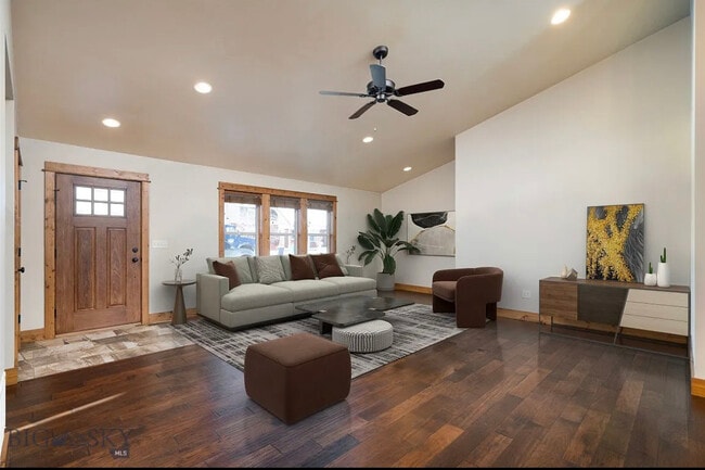 Building Photo - 2362 Lasso Ave