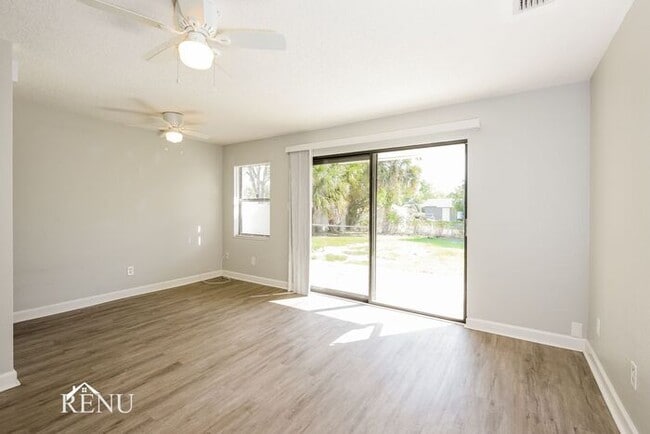 Building Photo - 45 S Cortez Ave