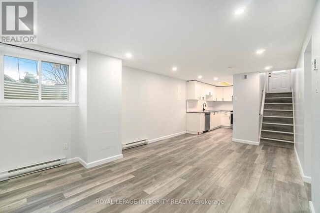 Building Photo - 22 Dollard St
