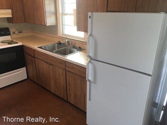 Building Photo - 3 br, 1.5 bath House - 195 S Shiloh Farm Road