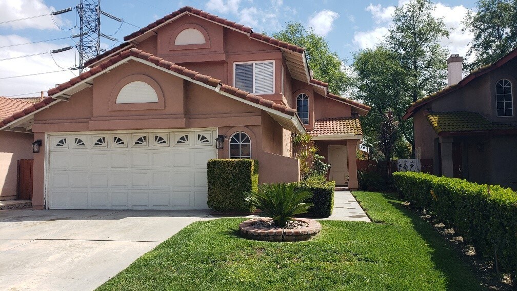 Foto principal - 3976 Klamath River Dr