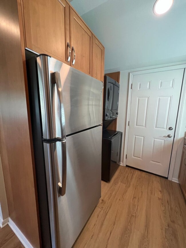 Foto del edificio - Charming, Open Concept, Single, Granada Hills ADU! Ready for Immediate Move-In!