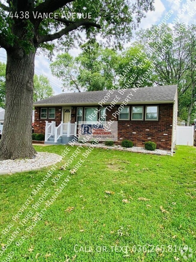 Building Photo - 4438 Vance Ave