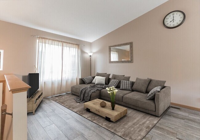 Foto del edificio - 248 W Irving St