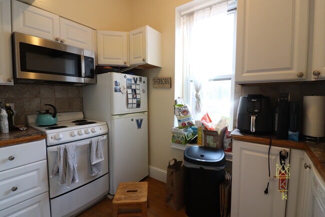 Foto del edificio - 1477 Beacon St