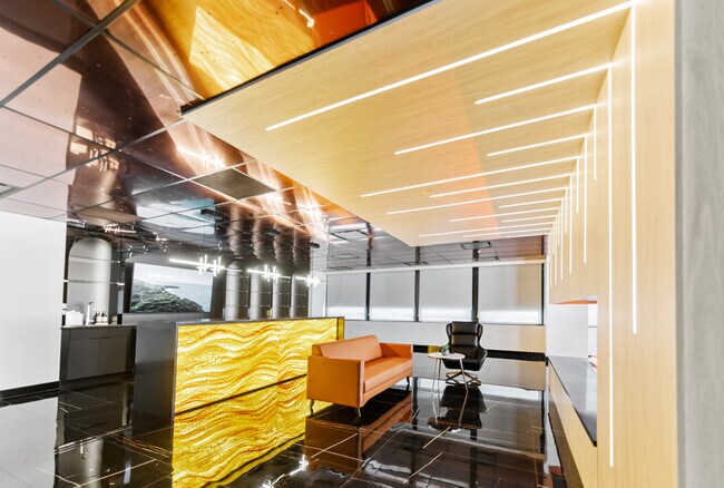 Foto del edificio - The Deneau