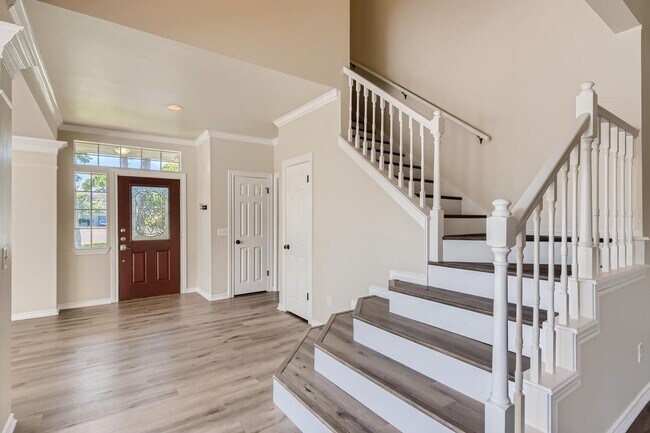 Foto del edificio - 4BD/3BA HOME IN SHADY HOLLOW ON CUL-DE-SAC!