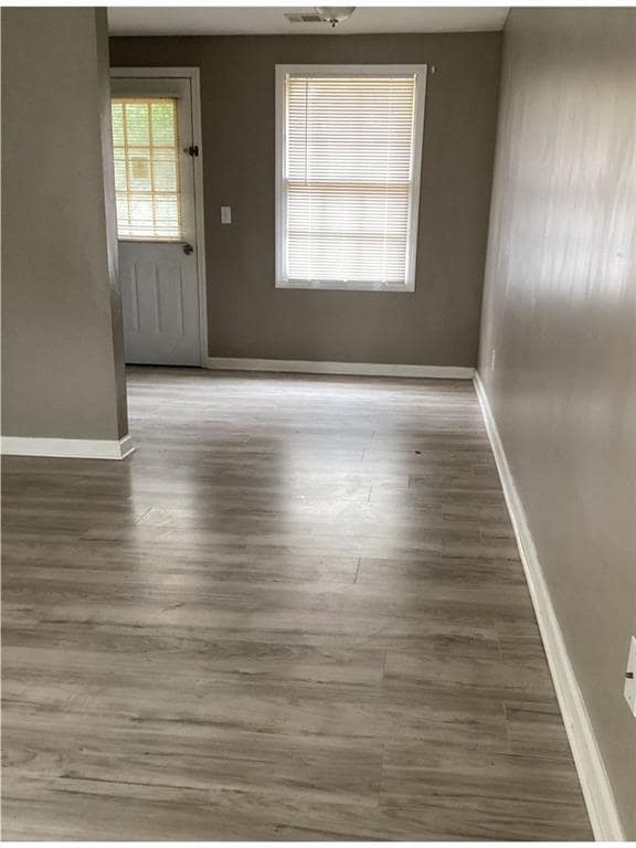 Building Photo - 545 Spring St