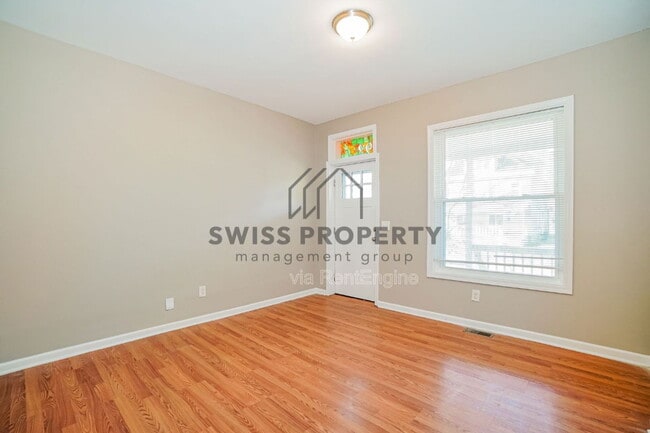 Foto del edificio - 392 N Garfield Ave