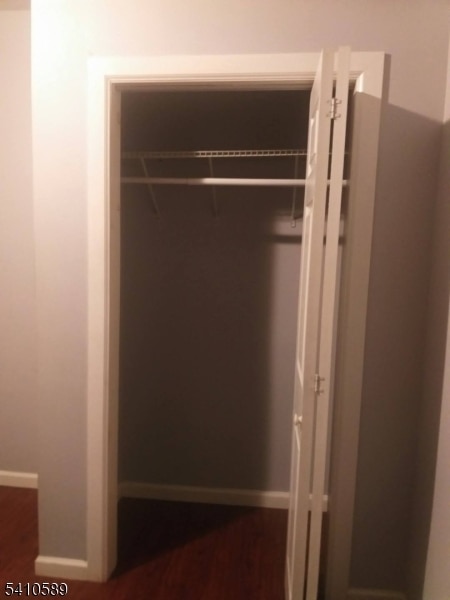 Building Photo - 712 S Park St